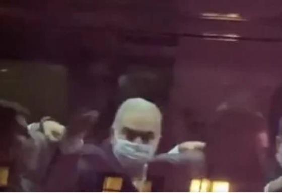 Ministro da Saúde se irritou com manifestantes