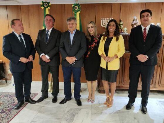 Stopa estava acompanhado do senador Wellington Fagundes e o prefeito de VG, Kalil Baracat