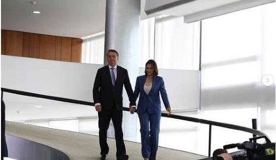 Primeira-dama acompanha o presidente em SP