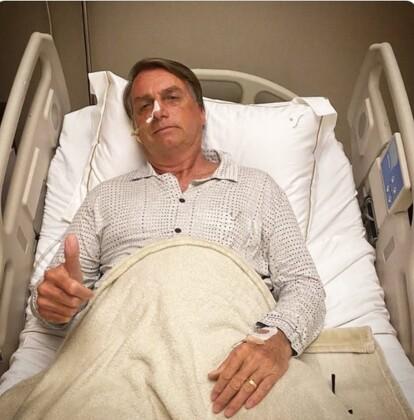 Presidente foi internado por causa de obstrução intestinal