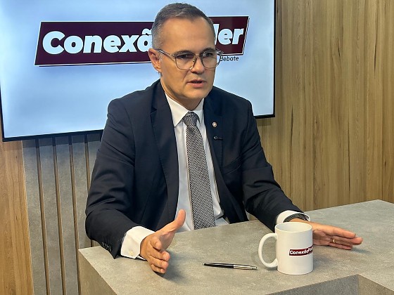 Promotor Douglas Lingiardi comenta que no Brasil ainda existem pais que se sentem proprietários de suas filhas